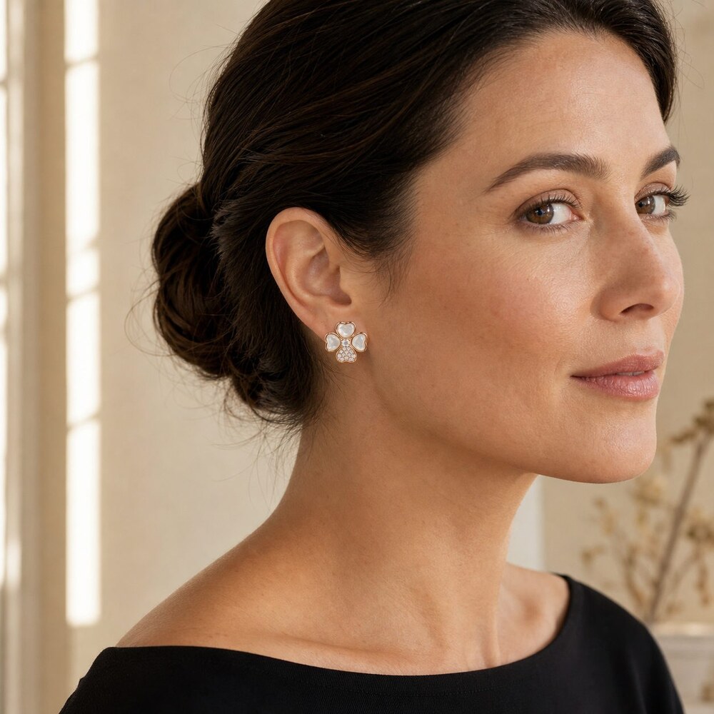 Van Cleef & Arpels Elegant Signature Earrings Style 3 | New with Box - Picture 9 of 9